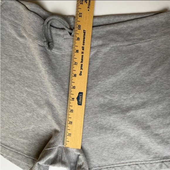 GAP Stretch Shorts | Gap Sport Grey Drawstring Shorts Size Small - Picture 6 of 11